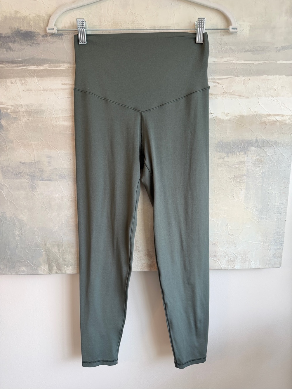 *squat proof* Aerie Chill Play Move High Rise Leggings Sage Green medium